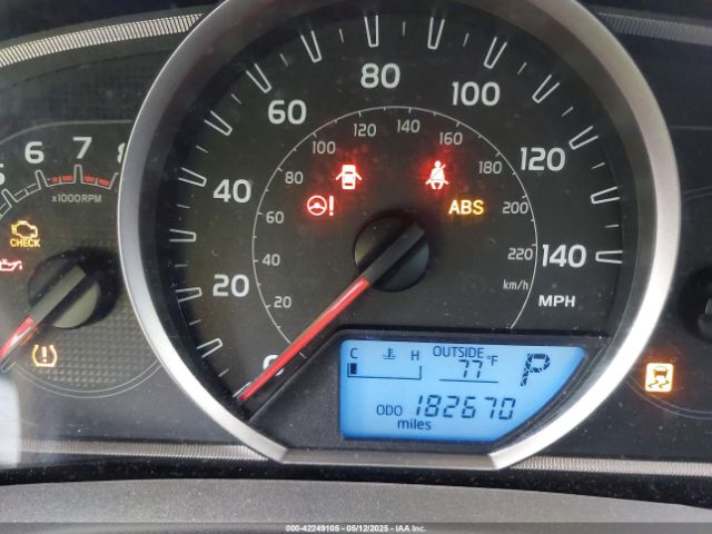 2T3WFREV4FW205438 Toyota Rav4 Xle