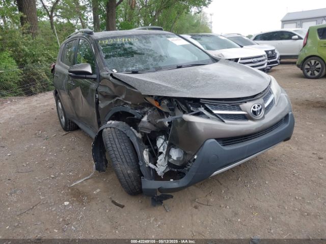 2T3WFREV4FW205438 Toyota Rav4 Xle