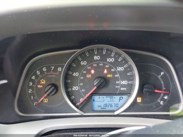 2T3WFREV4FW205438 Toyota Rav4 Xle