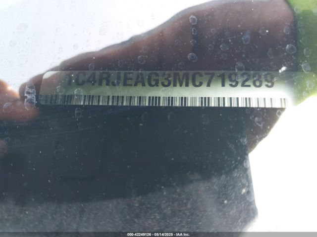 2021 JEEP GRAND CHEROKEE 1C4RJEAG3MC719289 Photo 8