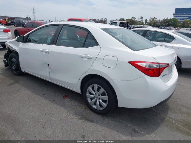 Toyota COROLLA LE 2015 5YFBURHE3FP325662 Image 3