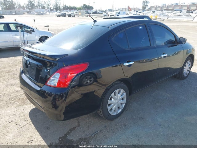 3N1CN7AP4JL811407 Nissan 2018