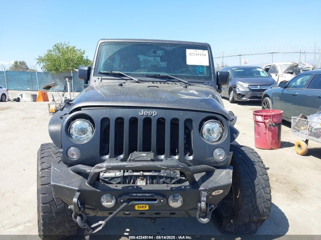 1C4BJWDG4HL666496 Jeep Wrangler