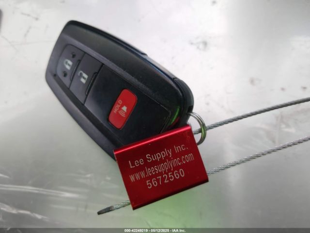 JTDKAMFU5M3146342 Toyota Prius Le