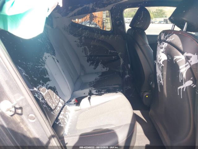 KMHTG6AF4KU009869 Hyundai Veloster 2.0 Premium