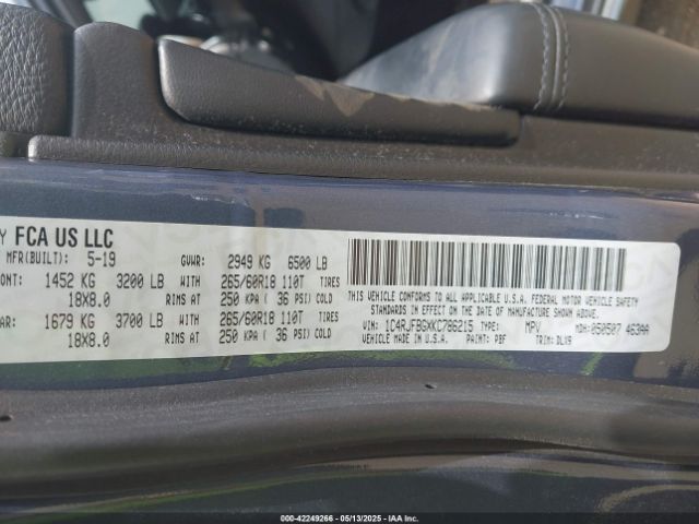 1C4RJFBGXKC786215 Jeep Grand Cherokee