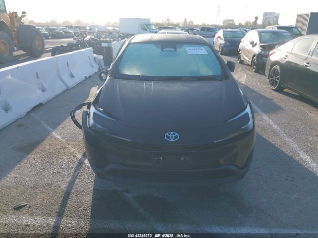 JTDACAAU8R3046786 Toyota Prius Le