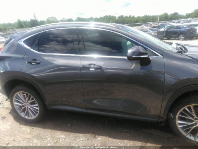 2T2GKCEZ2SC032602 Lexus Nx 350h Premium