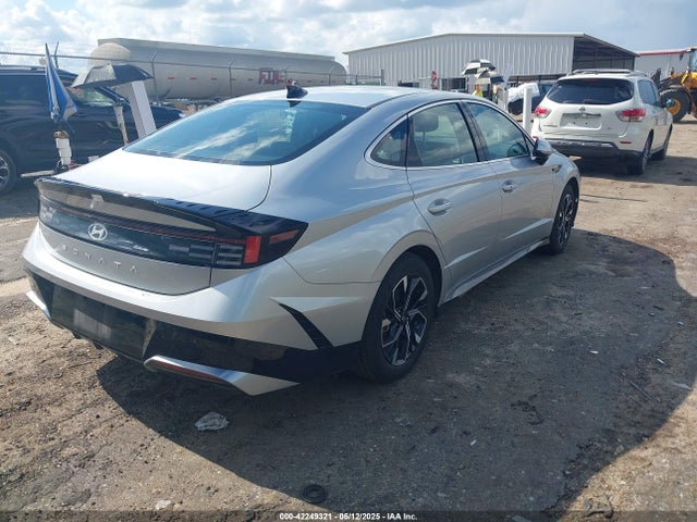 KMHL64JA3SA449076 Hyundai SONATA SEL