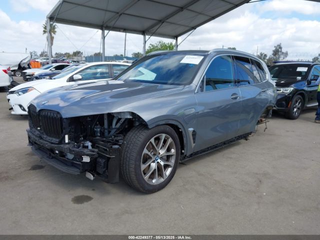 2025 BMW X5 PHEV 5UX43EU05S9X93776 Photo 1