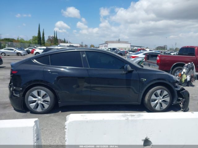 7SAYGDEE5RA220193 Tesla Model Y Long Range Dual Motor All-wheel Drive