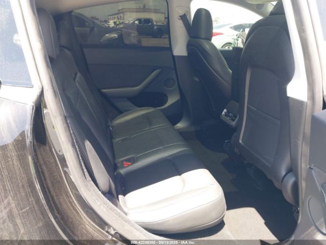 7SAYGDEE5RA220193 Tesla Model Y Long Range Dual Motor All-wheel Drive