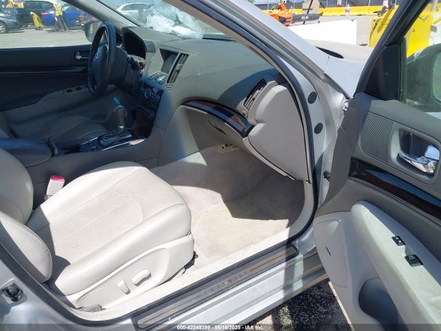 2011 Infiniti G37 Journey მანქანა იყიდება აუქციონზე, vin: JN1CV6AP6BM501924, აუქციონის ნომერი: 42249399