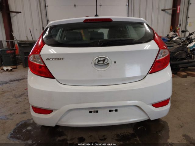 KMHCT5AE8HU337625 Hyundai ACCENT SE