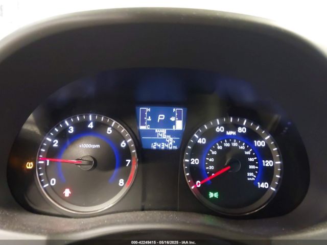 KMHCT5AE8HU337625 Hyundai ACCENT SE