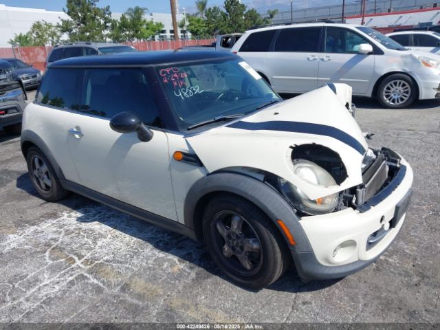 2011 MINI COOPER WMWSU3C52BT095133 Photo 0