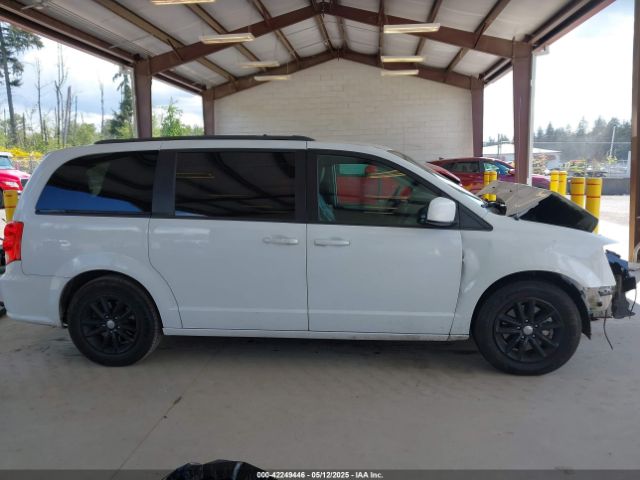 2C4RDGEG9JR328499 Dodge Grand Caravan Gt