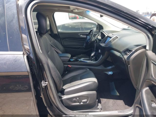2FMPK3K82JBC02136 Ford Edge Titanium