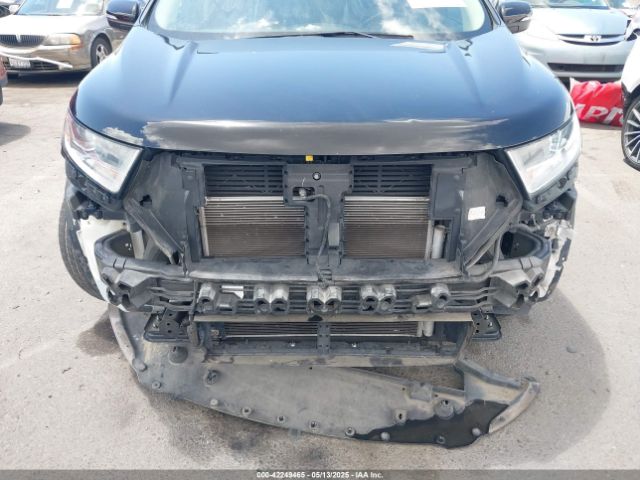 2FMPK3K82JBC02136 Ford Edge Titanium