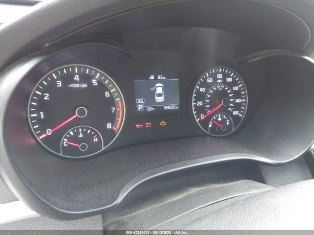5XXGT4L38LG386043 KIA Optima Lx