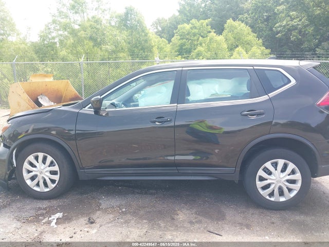 Nissan ROGUE S 2017 KNMAT2MTXHP532435 Image 14