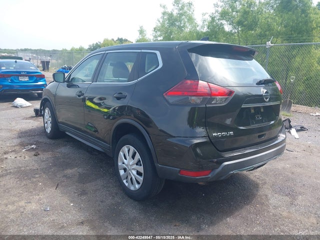 Nissan ROGUE S 2017 KNMAT2MTXHP532435 Image 3