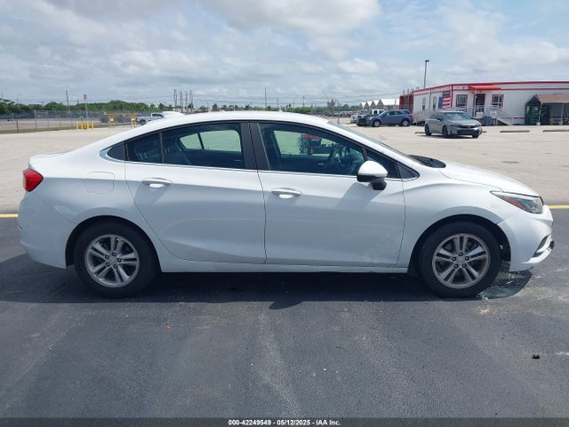 1G1BE5SM1J7177312 Chevrolet Cruze Lt Auto