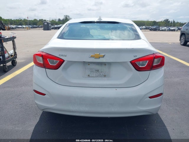 1G1BE5SM1J7177312 Chevrolet Cruze Lt Auto