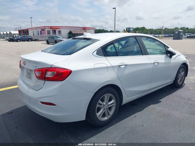1G1BE5SM1J7177312 Chevrolet Cruze Lt Auto