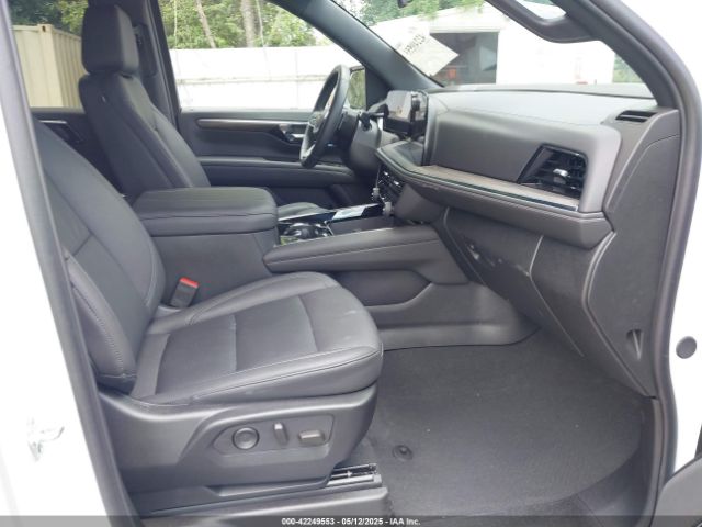 1GNS5NRD4SR204271 Chevrolet Tahoe Lt