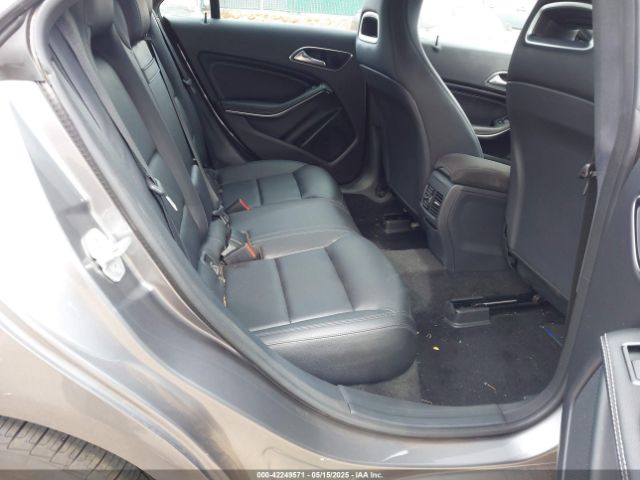 WDDSJ4EB3FN187047 Mercedes-Benz CLA-Class