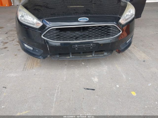 1FADP3K29GL210933 Ford FOCUS SE