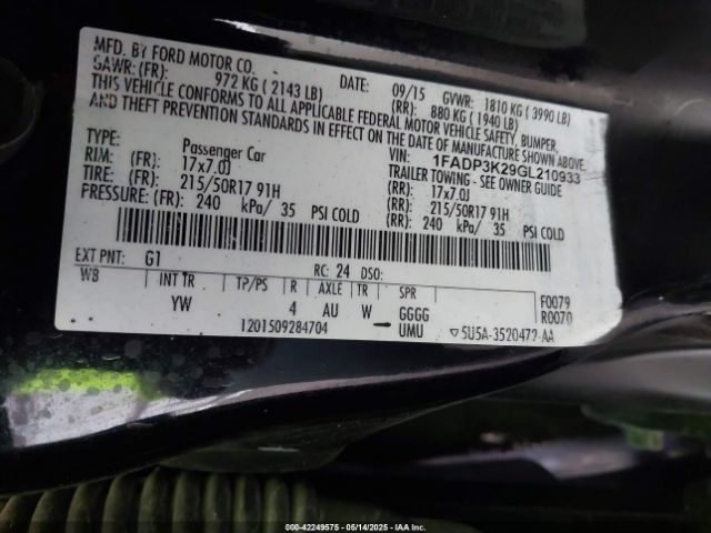 1FADP3K29GL210933 Ford FOCUS SE