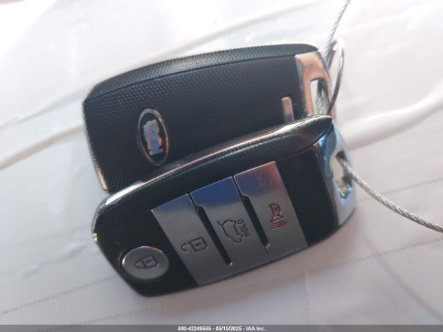 KNDJX3A52F7809379 KIA Soul !