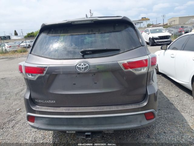 5TDZKRFH6FS107336 Toyota Highlander Le Plus V6