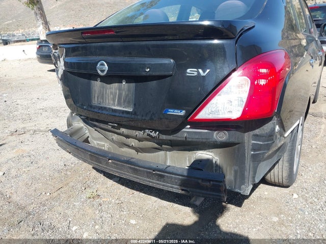 3N1CN7AP8EL826028 Nissan Versa 1.6 Sv