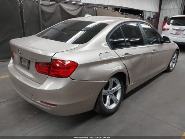 2014 BMW 320I WBA3B1C53EK132439 Photo 3