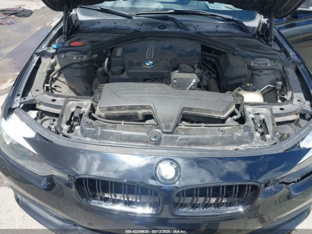 WBA8A9C36HK864042 BMW 320i
