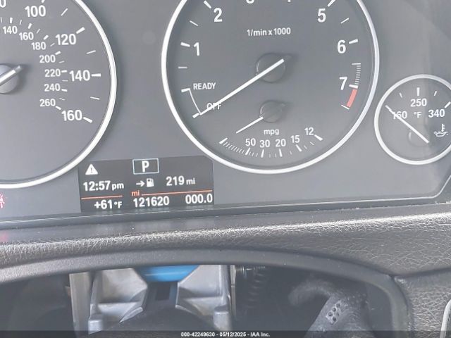 WBA8A9C36HK864042 BMW 320i