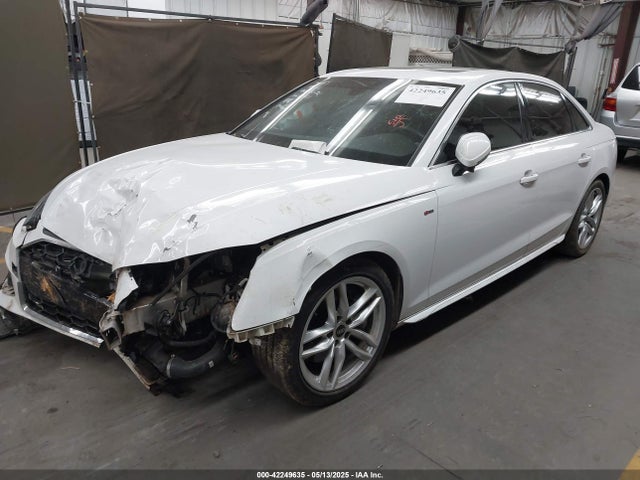 2022 AUDI A4 WAUEAAF48NN013671 Photo 1