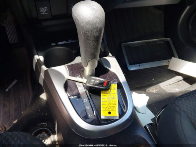 3HGGK5H45JM733884 Honda FIT LX