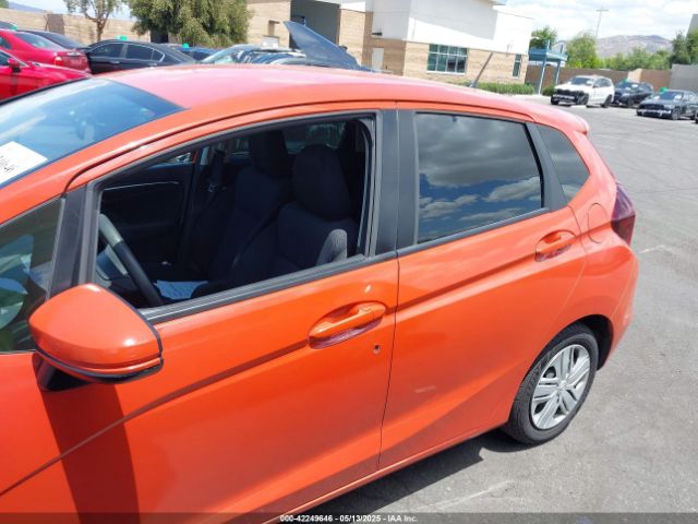 3HGGK5H45JM733884 Honda FIT LX