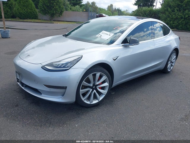 2018 TESLA MODEL 3 5YJ3E1EA6JF039278 Photo 1