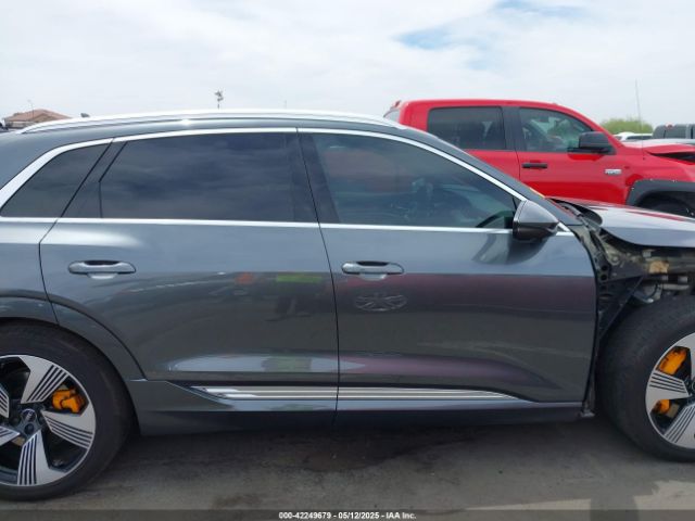 WA1VAAGE2KB008399 Audi E-Tron