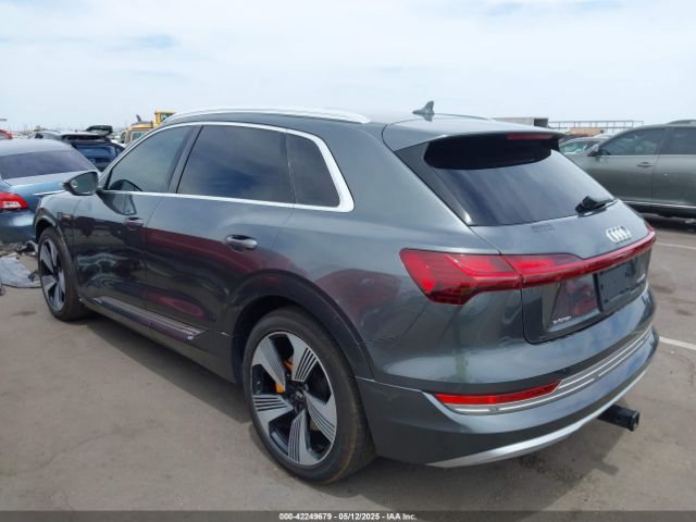 WA1VAAGE2KB008399 Audi E-Tron