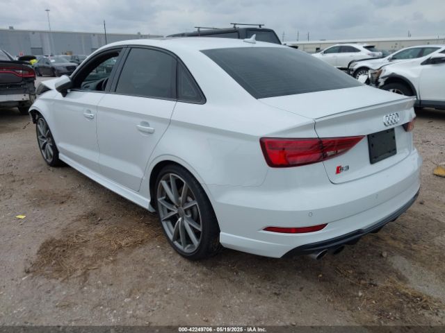 2018 AUDI S3 WAUB1GFF9J1060863 Photo 2