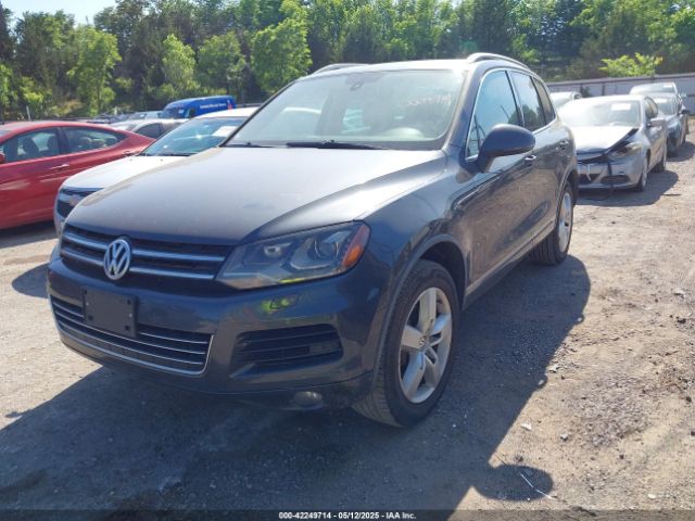 2012 VOLKSWAGEN TOUAREG WVGFF9BP3CD003376 Photo 1