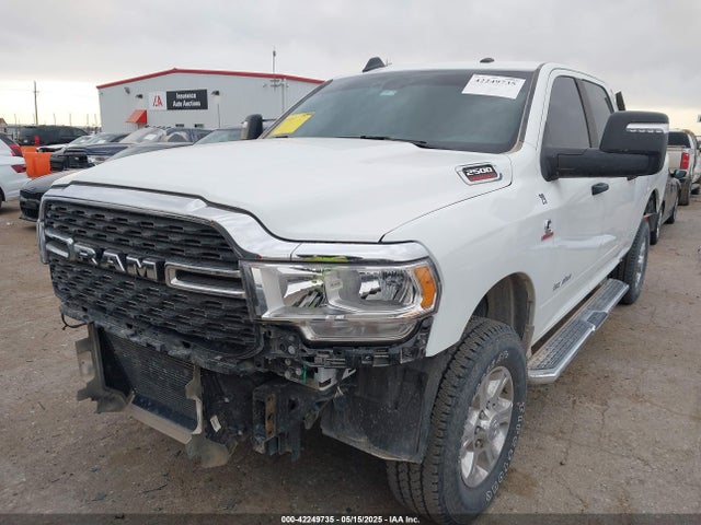 3C6UR5DL8RG233858 RAM 2500