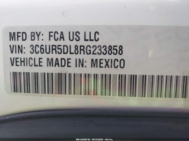 3C6UR5DL8RG233858 RAM 2500