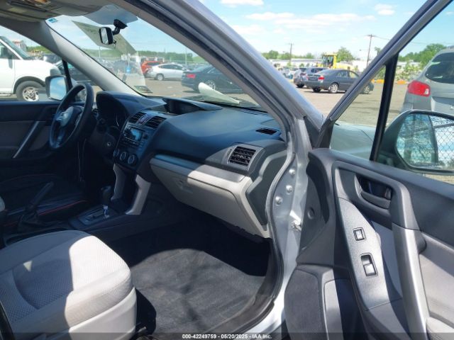 JF2SJADC0FH535809 Subaru Forester 2.5i Premium